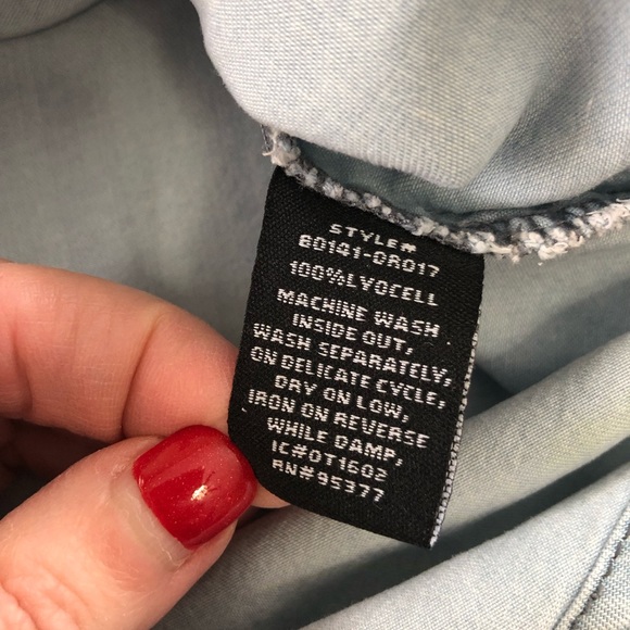 Sanctuary Boyfriend Shirt NWT in Kaskade Wash - Picture 11 of 12